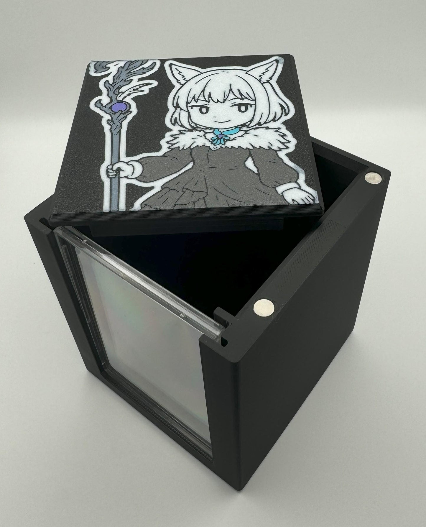Chibi Y'shtola - Magnetic Commander Showcase Deck Box