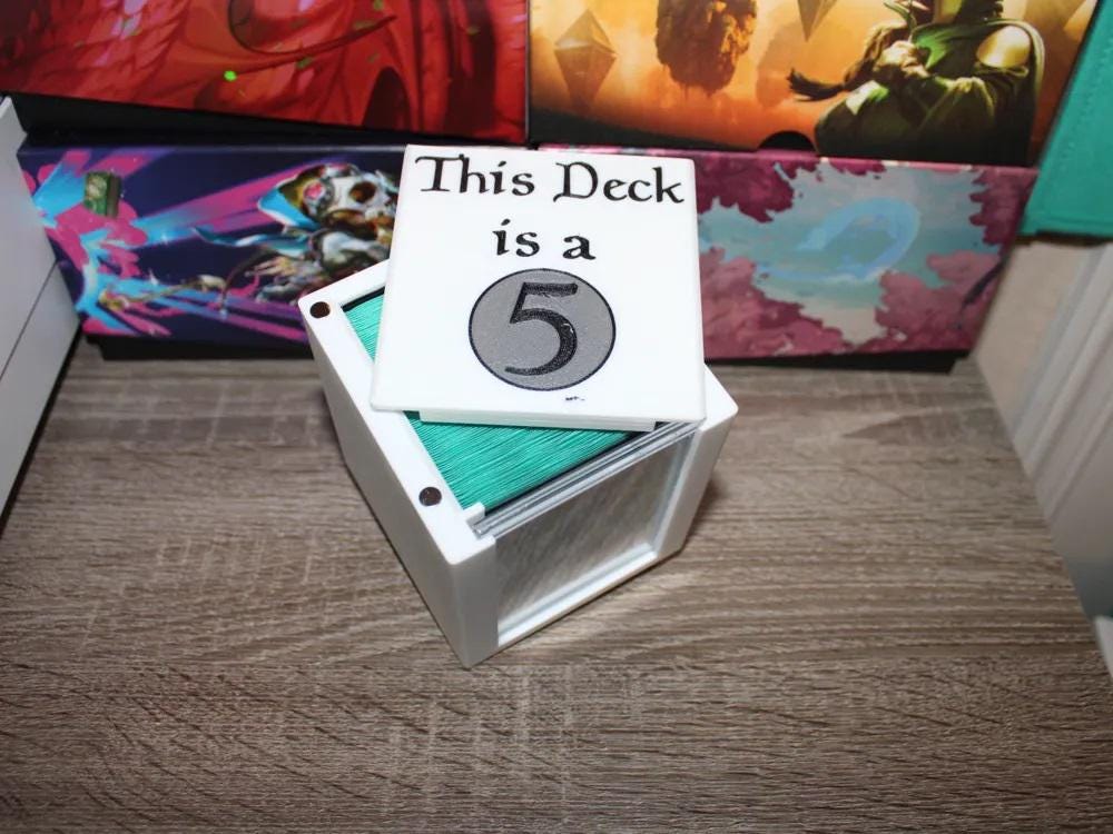 Commander Brackets (1-5) Magnetic Showcase Deck box
