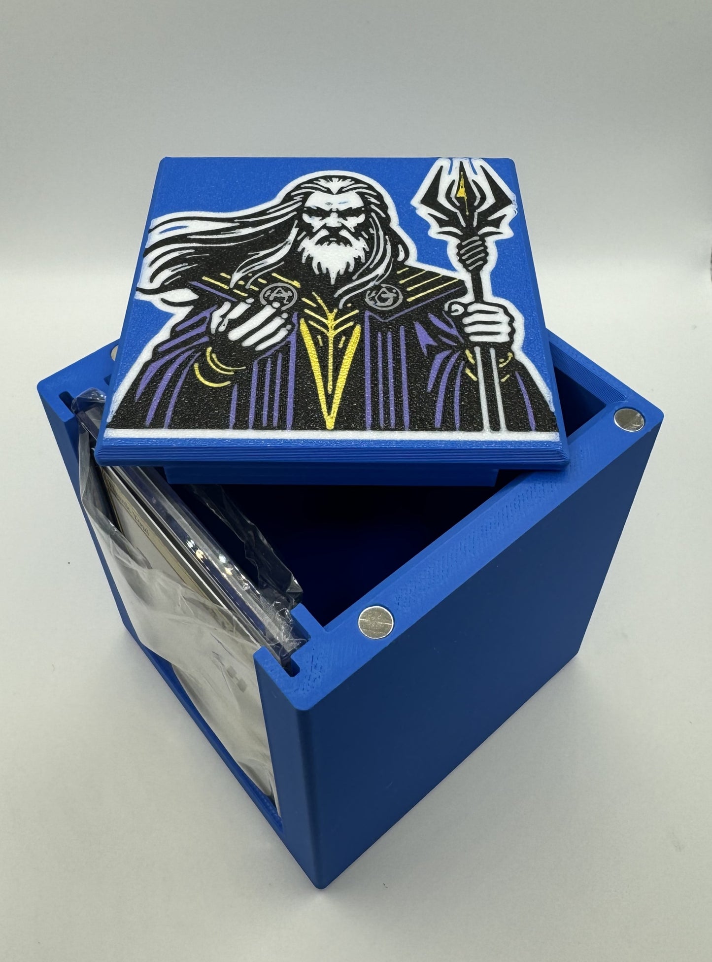 Urza - Magnetic Commander Showcase Deck Box