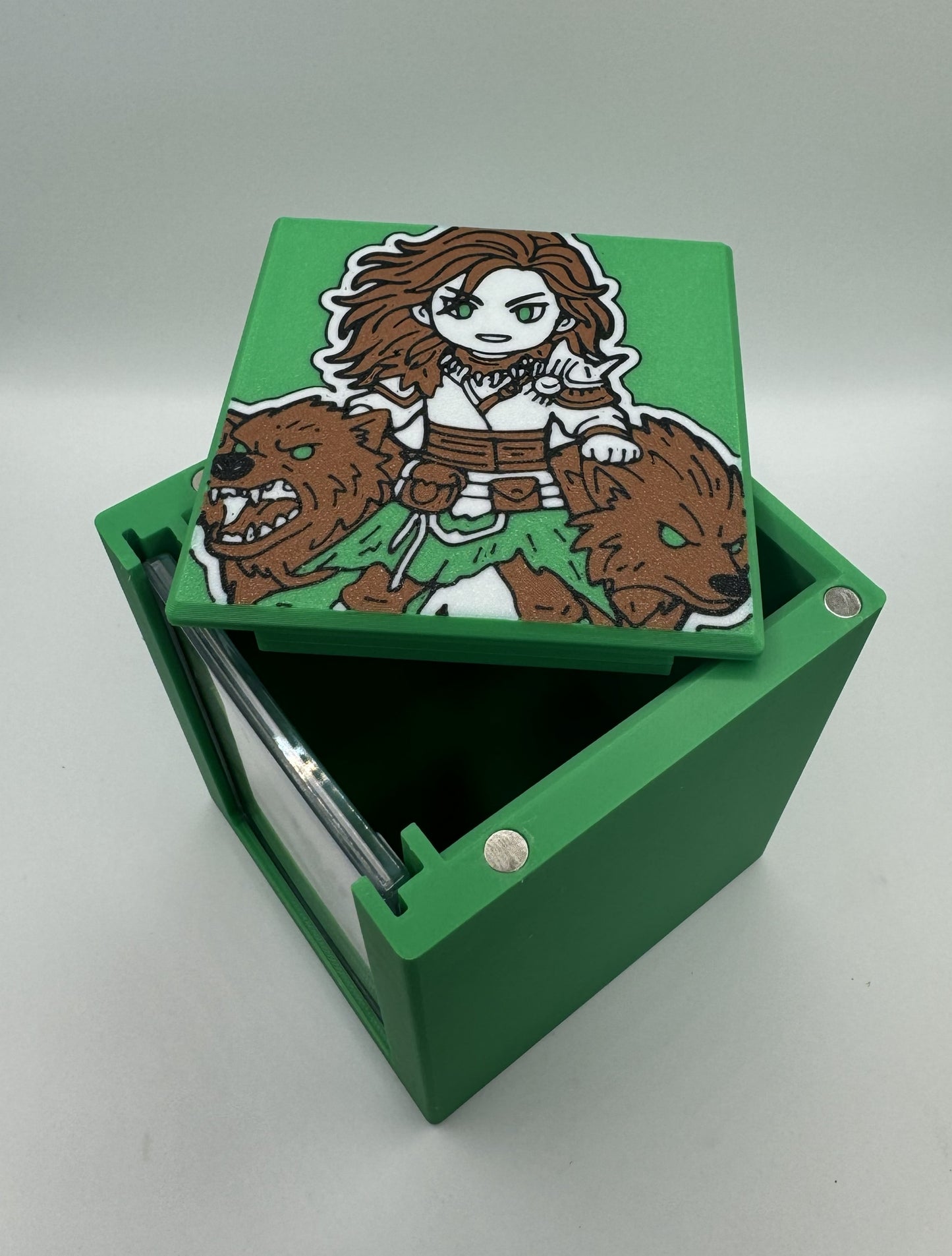 Faldorn, Dread Wolf Herald - Magnetic Commander Showcase Deck Box