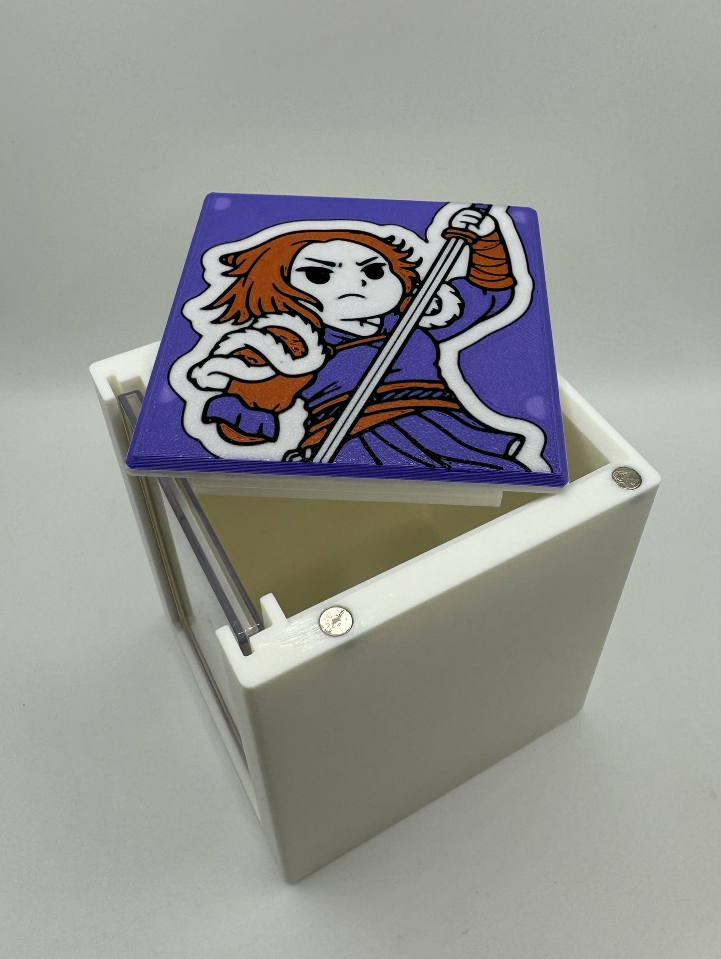 Winota, Joiner of Forces - Magnetic Commander Showcase Deck Box