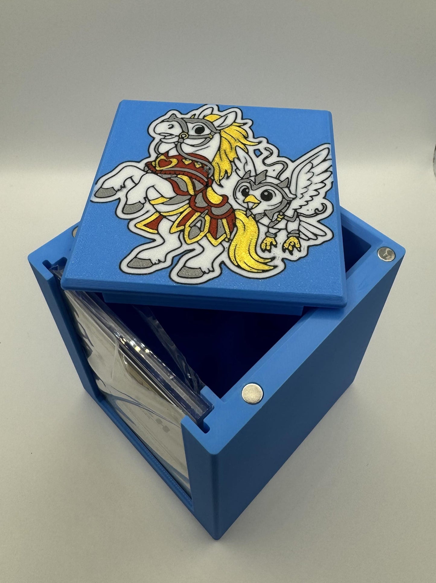 Keleth and Esior - Magnetic Commander Showcase Deck Box