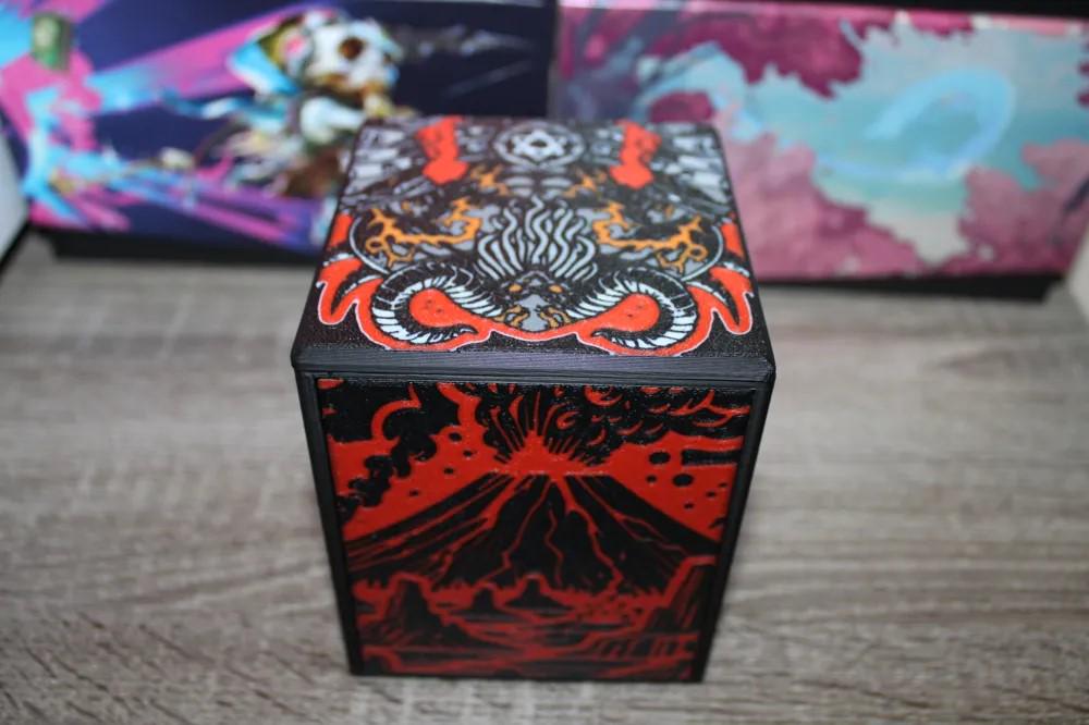 Kardur, Doomscourge - Magnetic Commander Showcase Deck Box