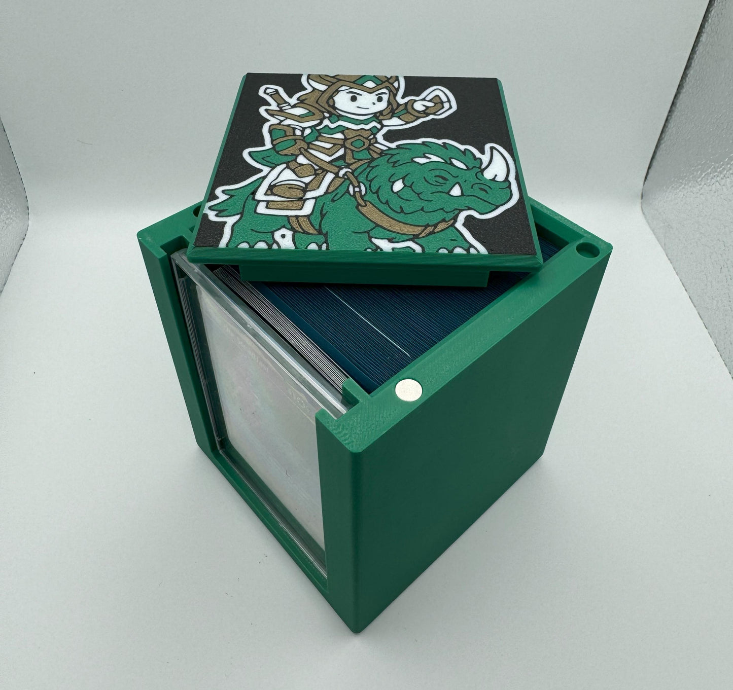 Felothar the Steadfast - Magnetic Commander Showcase Deck Box