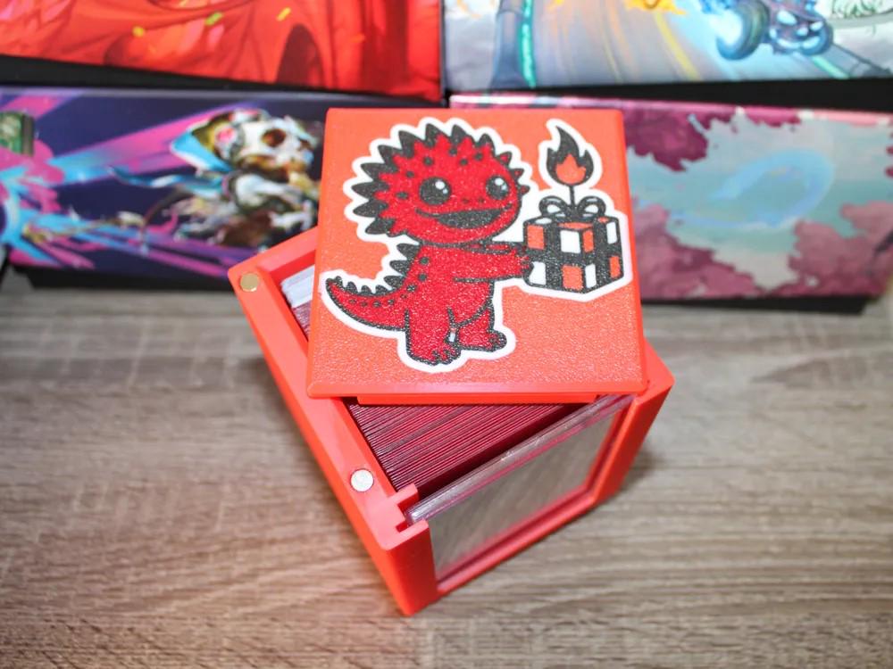 Yurlock of Scorch Thrash - Magnetic Commander Showcase Deck Box