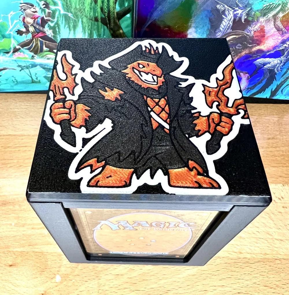 Laughing Jasper Flint - Magnetic Commander Showcase Deck Box
