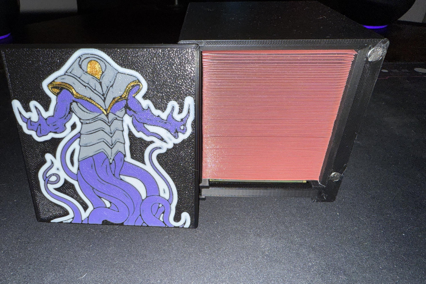 Kozilek - Magnetic Commander Showcase Deck Box