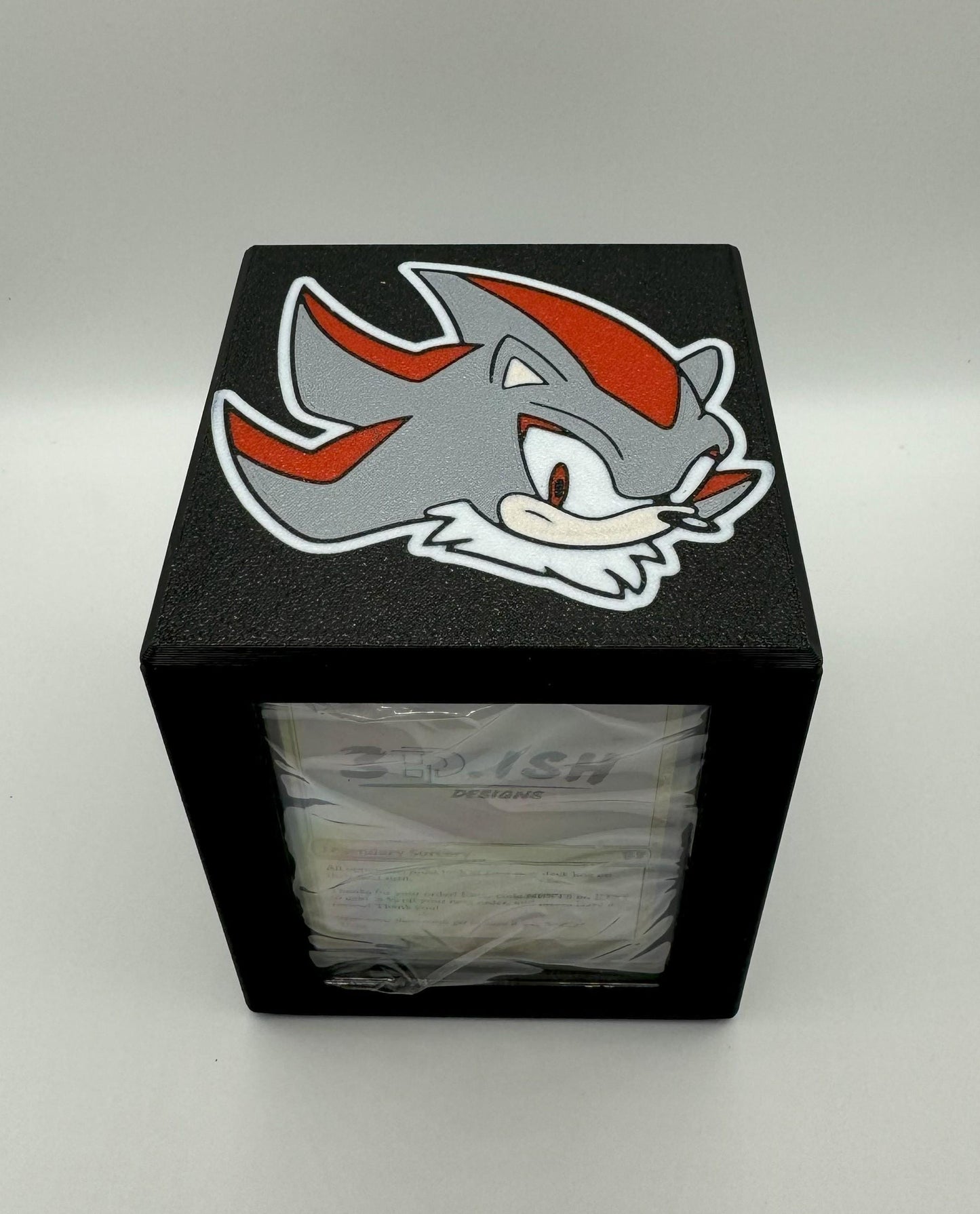 Shadow - Magnetic Commander Showcase Deck Box