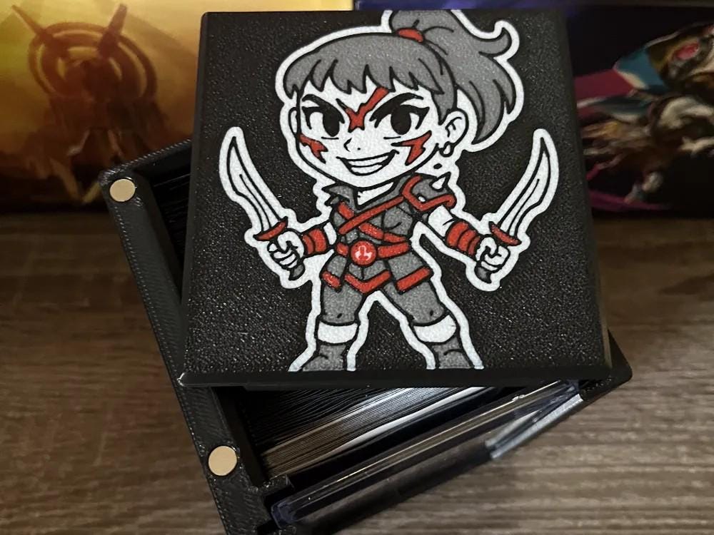 Massacre Girl - Magnetic Commander Showcase Deck Box