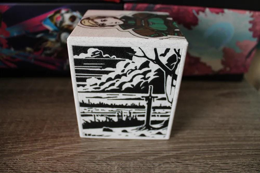Myrel, Shield of Argive - Magnetic Commander Showcase Deck Box