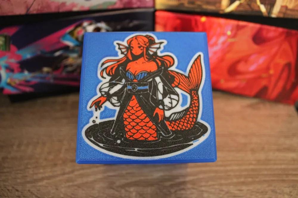 Neerdiv, Devious Diver - Magnetic Commander Showcase Deck Box