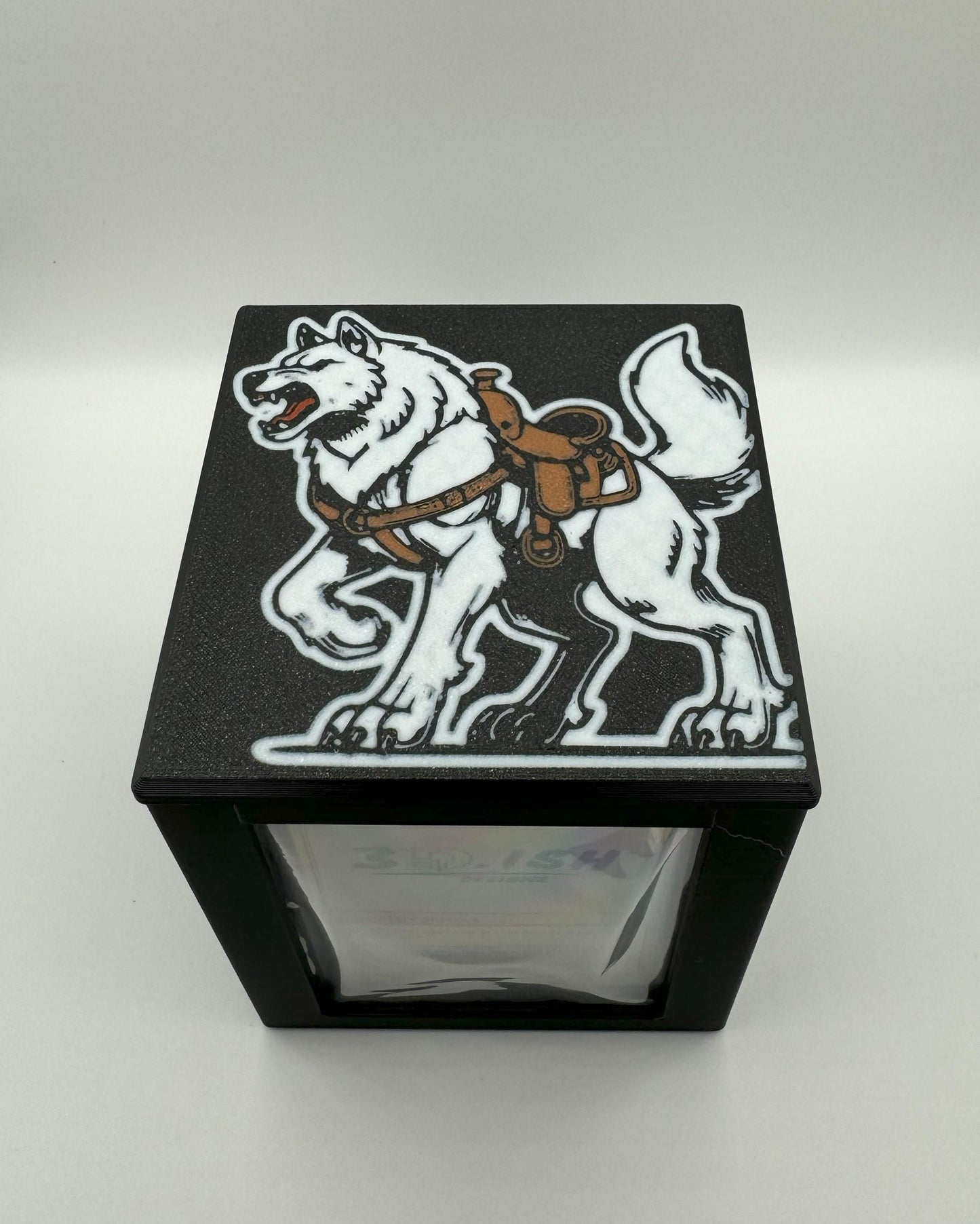 Voja, Jaws of the Conclave - Magnetic Commander Showcase Deck Box