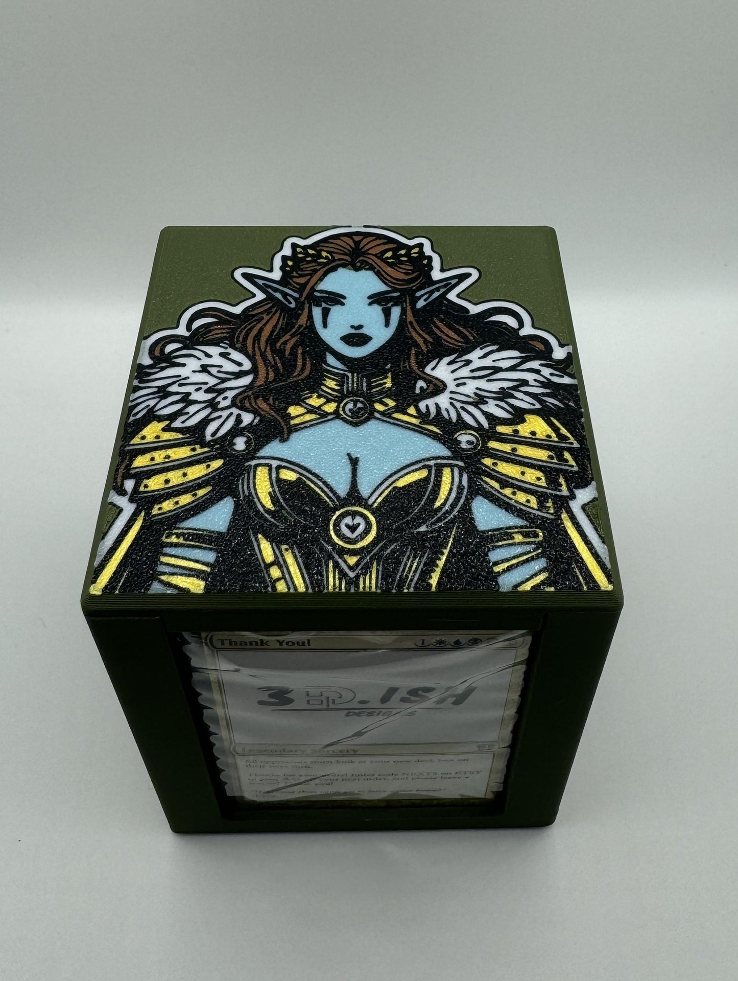 Lathril, Blade of the Elves - Magnetic Commander Showcase Deck Box