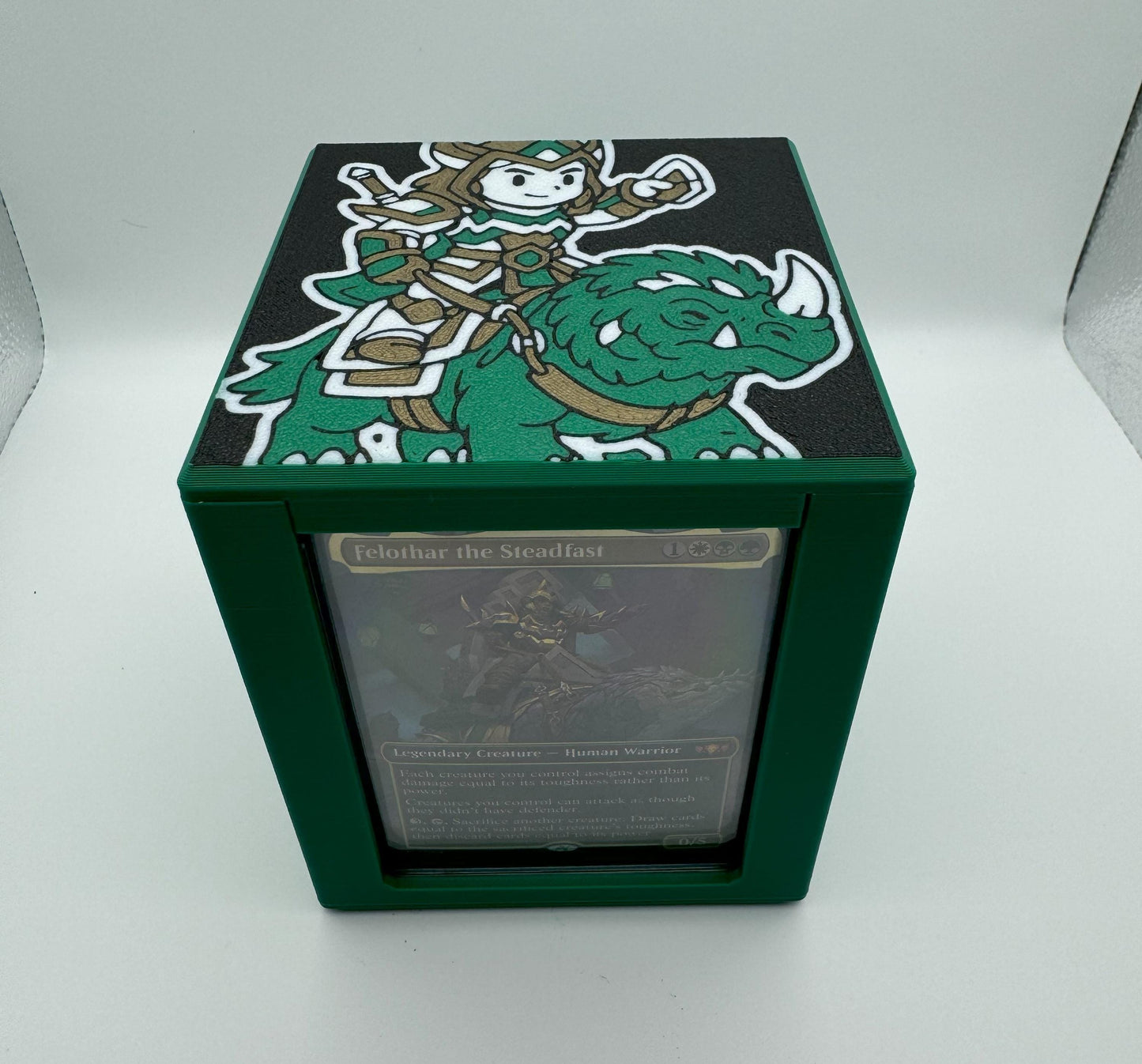 Felothar the Steadfast - Magnetic Commander Showcase Deck Box