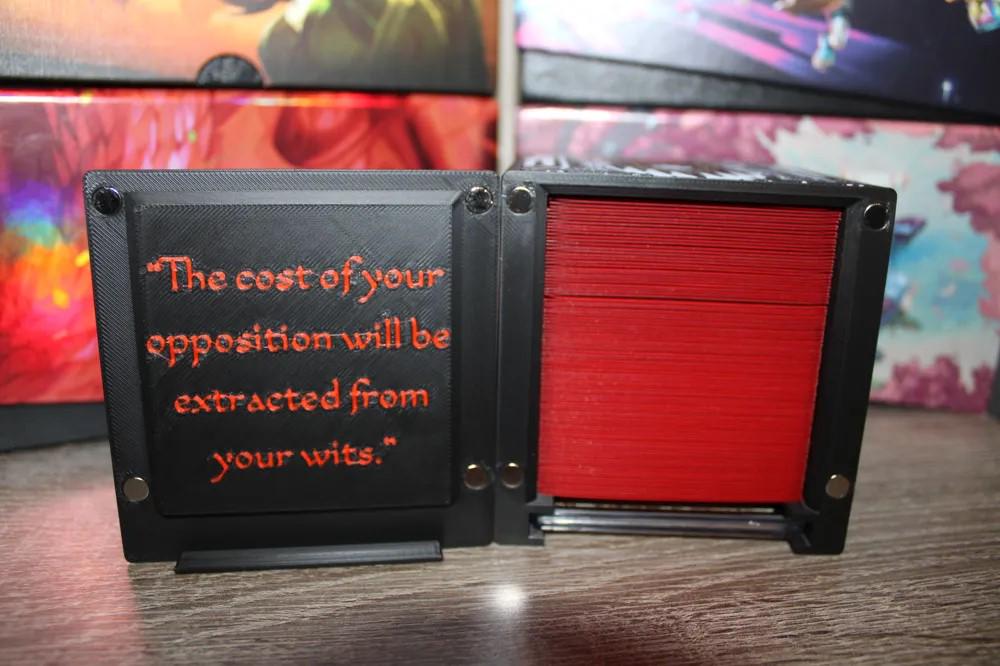 Nekusar, the Mindrazer - Magnetic Commander Showcase Deck Box