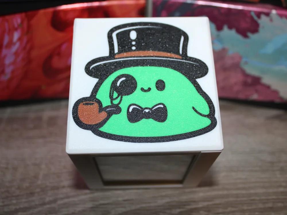 The Mimeoplasm - Magnetic Commander Showcase Deck Box
