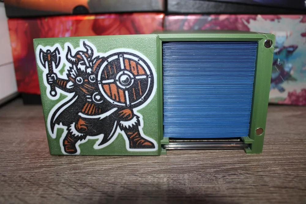 Viking Theme - Magnetic Commander Showcase Deck Box