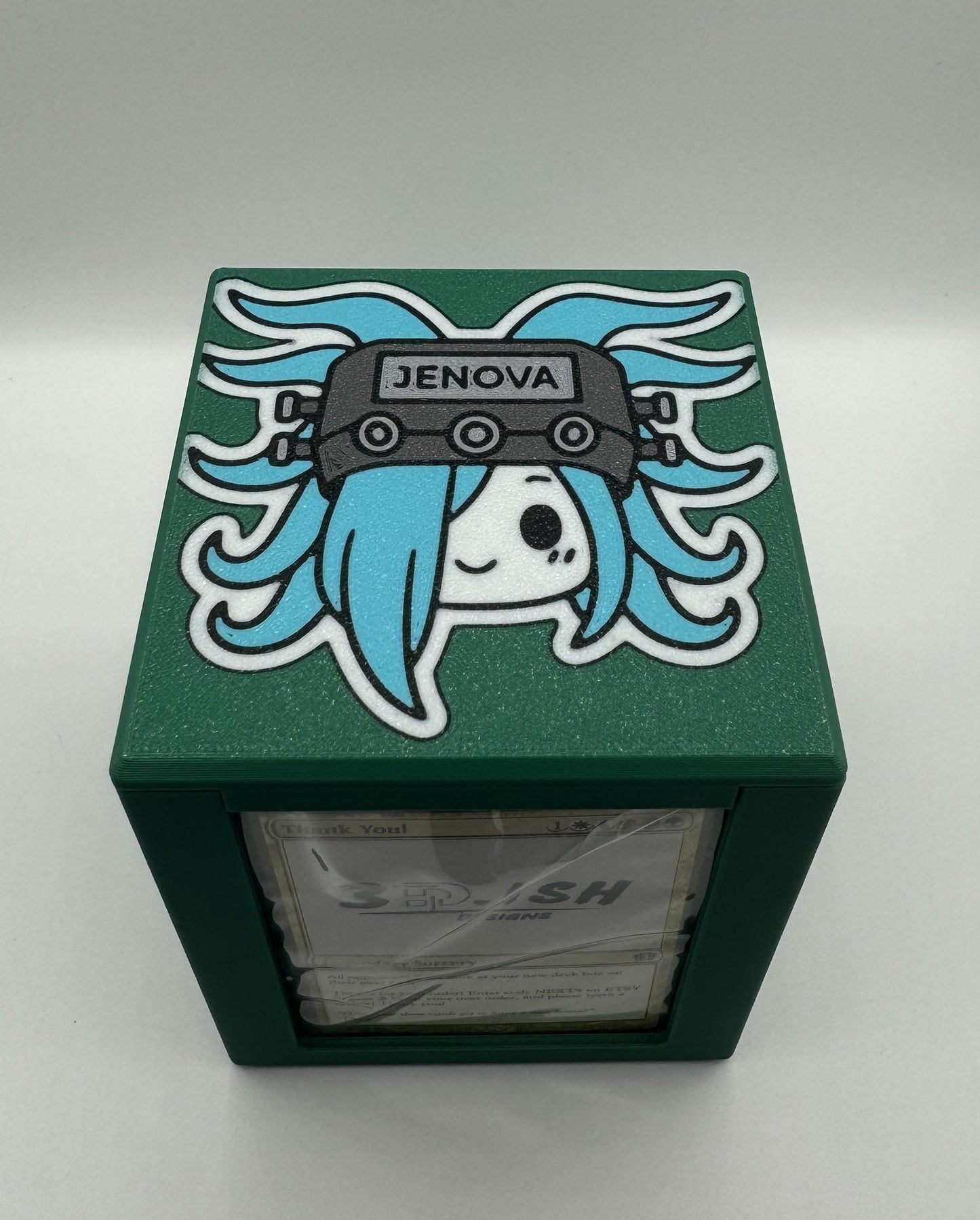 Jenova, Ancient Calamity - Magnetic Commander Showcase Deck Box