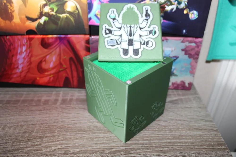 Bristly Bill, Spine Sower - Magnetic Commander Showcase Deck Box