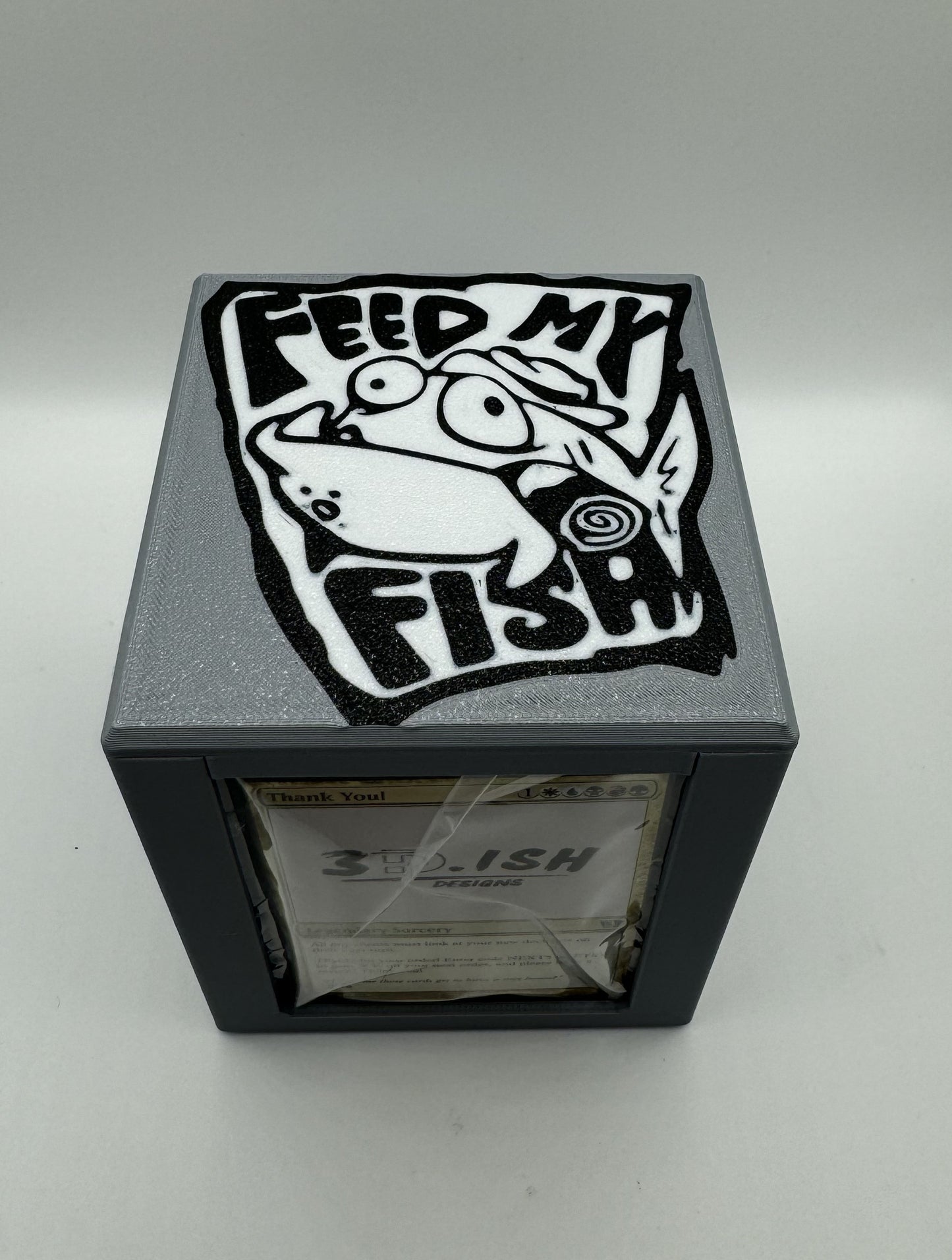 Fish Theme - Magnetic Commander Showcase Deck Box
