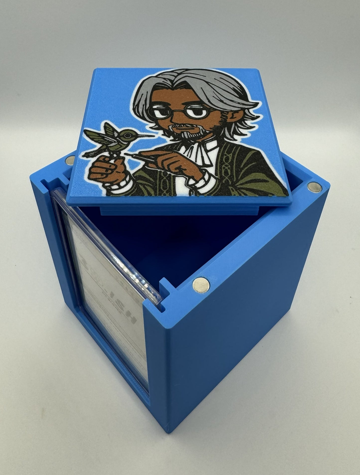 Sai, Master Thopterist - Magnetic Commander Showcase Deck Box