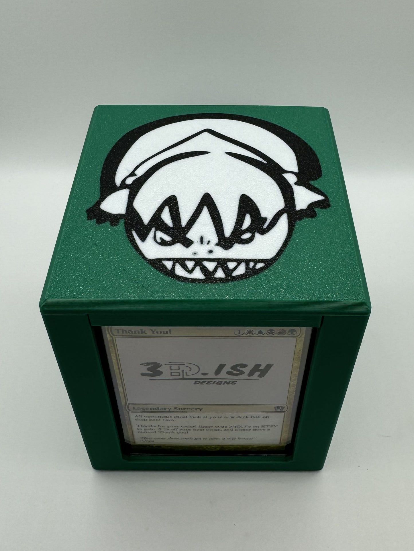 Wanted Earth Bender - Magnetic Commander Showcase Deck Box