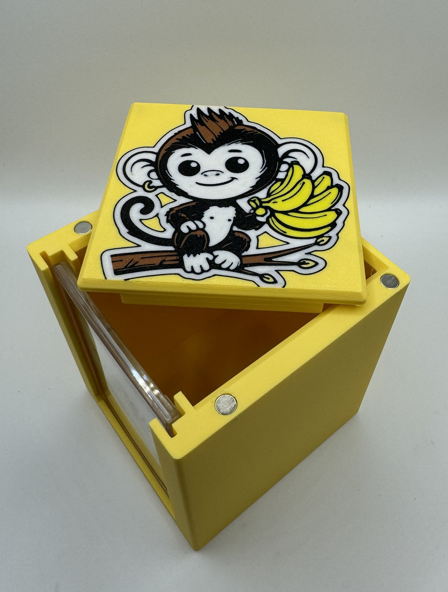 Kibo, Uktabi Prince - Magnetic Commander Showcase Deck Box