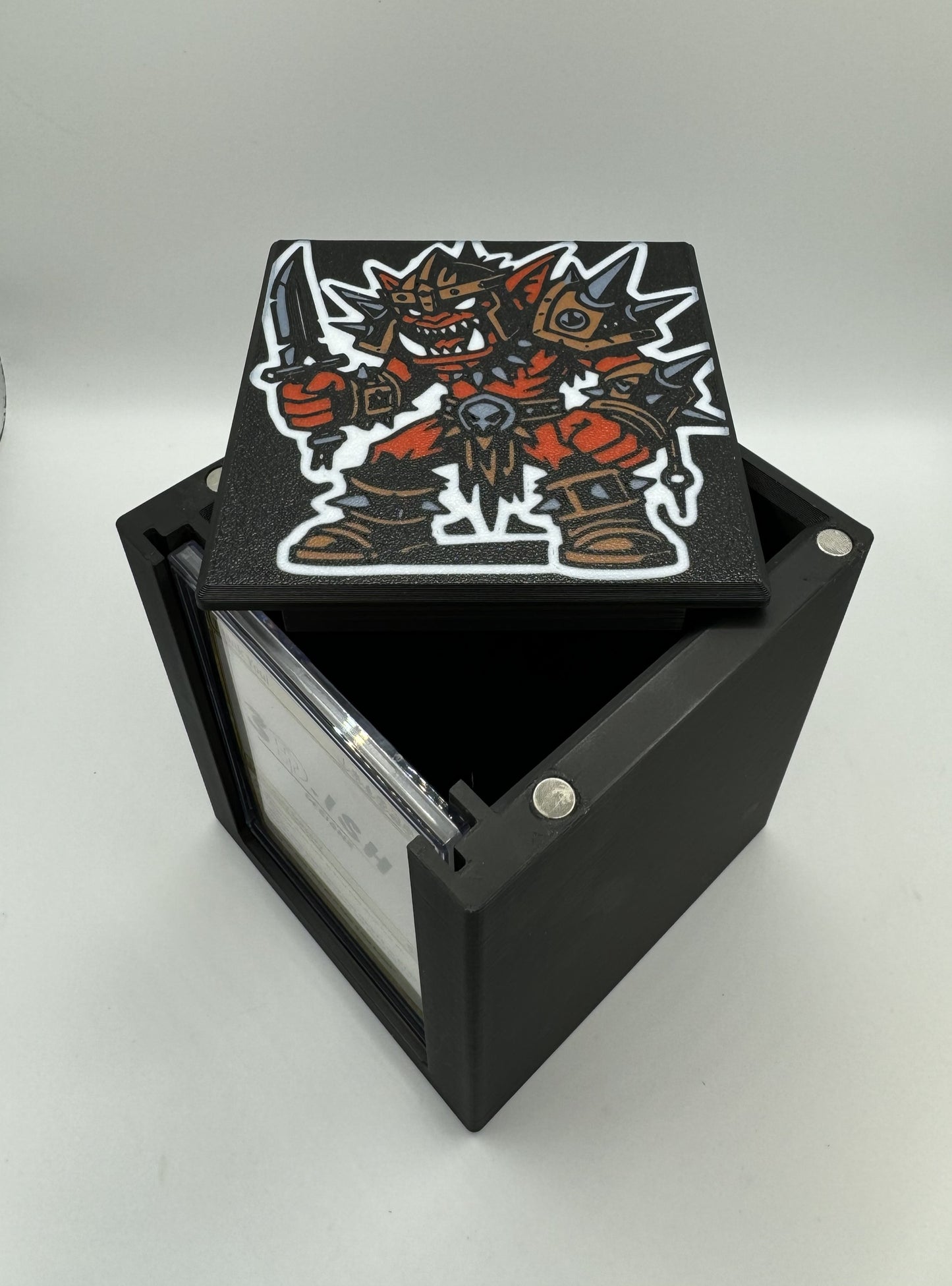 Rograkh and Thrasios - Magnetic Commander Showcase Deck Box