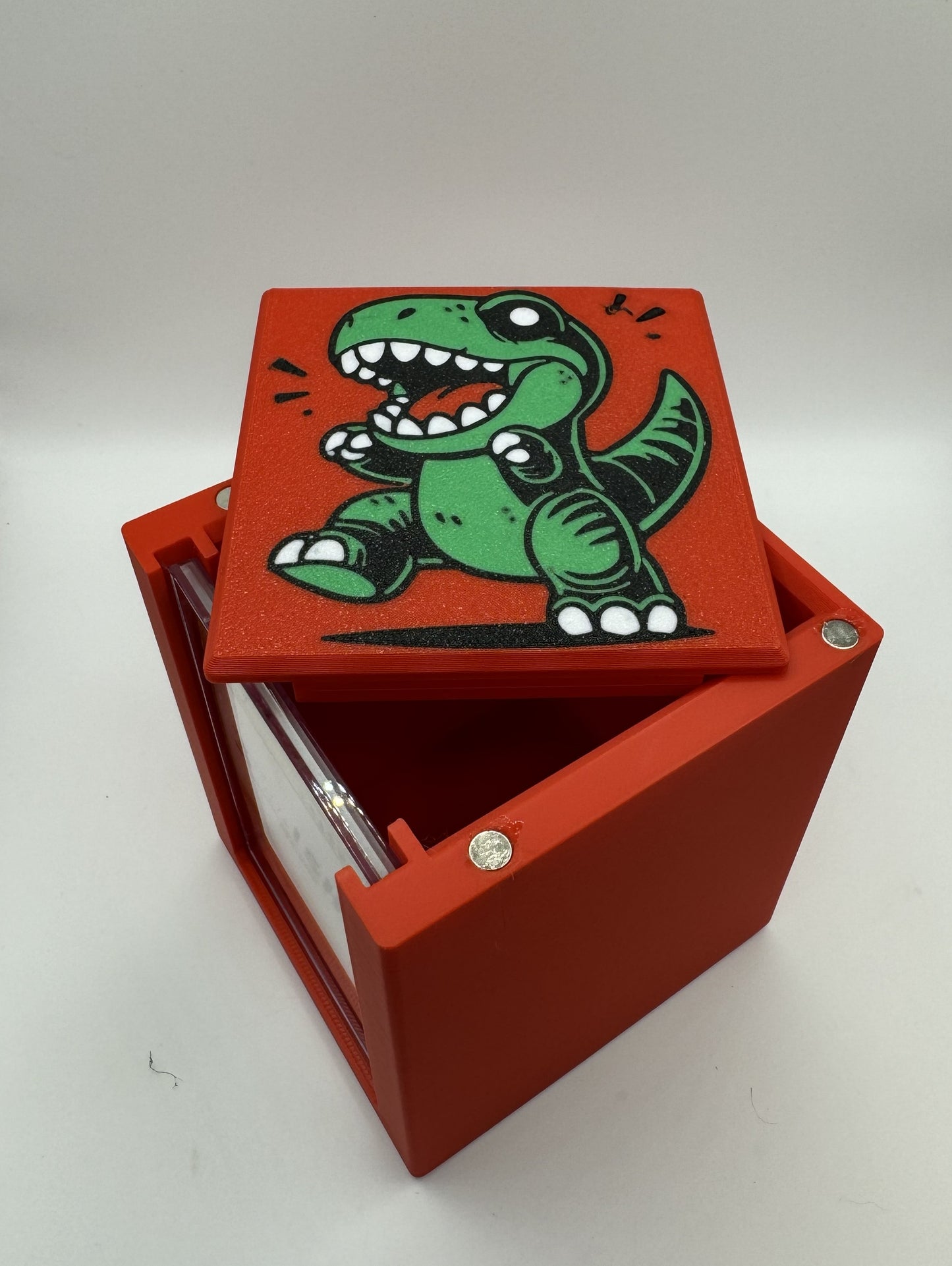 Chibi Dinosaur - Magnetic Commander Showcase Deck Box