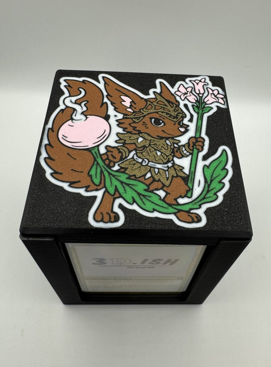 Hazel of the Rootbloom - Magnetic Commander Showcase Deck Box