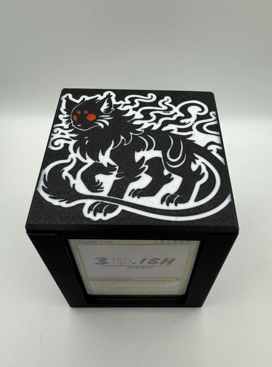 Lurrus of the Dream- Magnetic Commander Showcase Deck Box