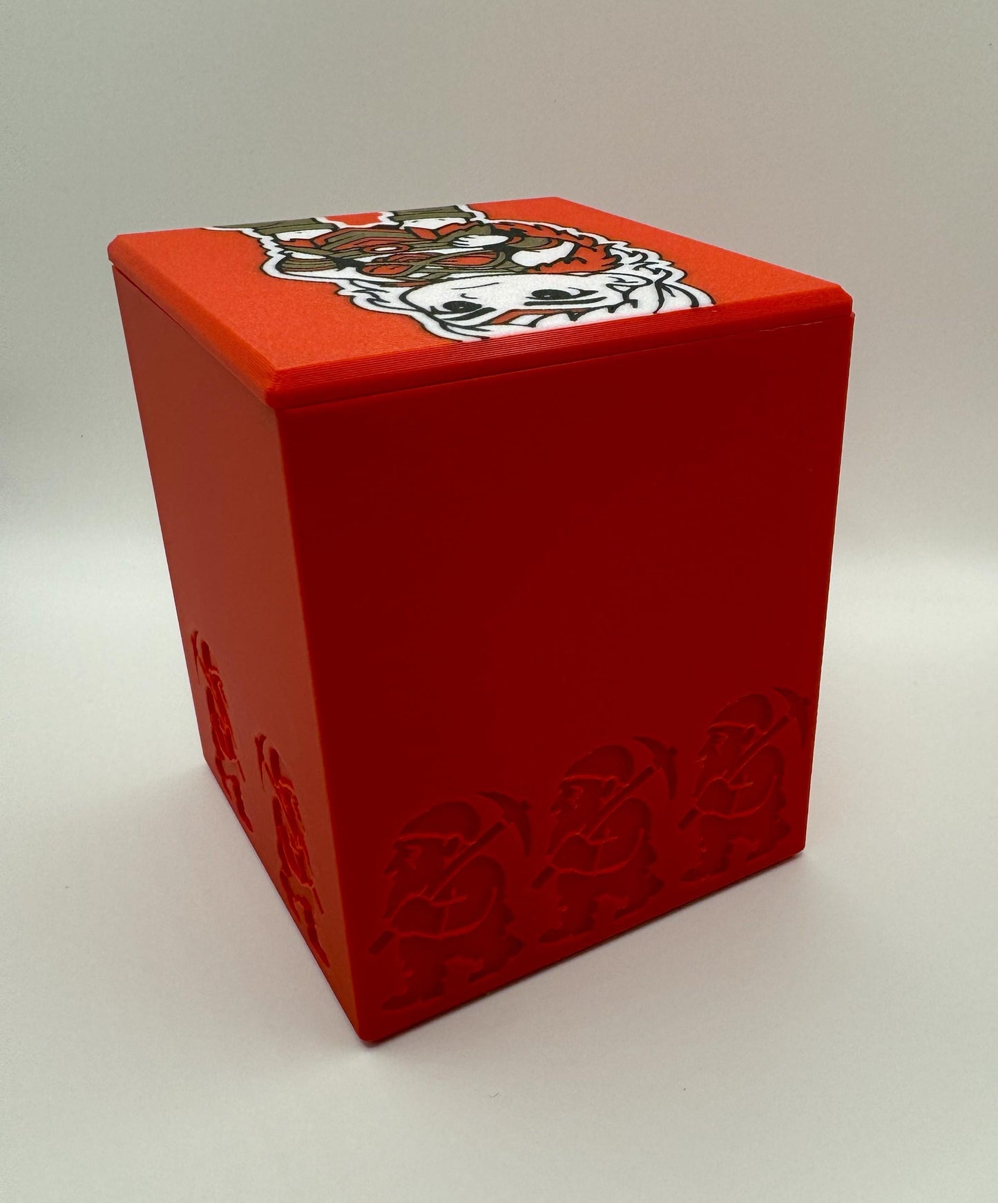 Magda - Magnetic Commander Showcase Deck Box