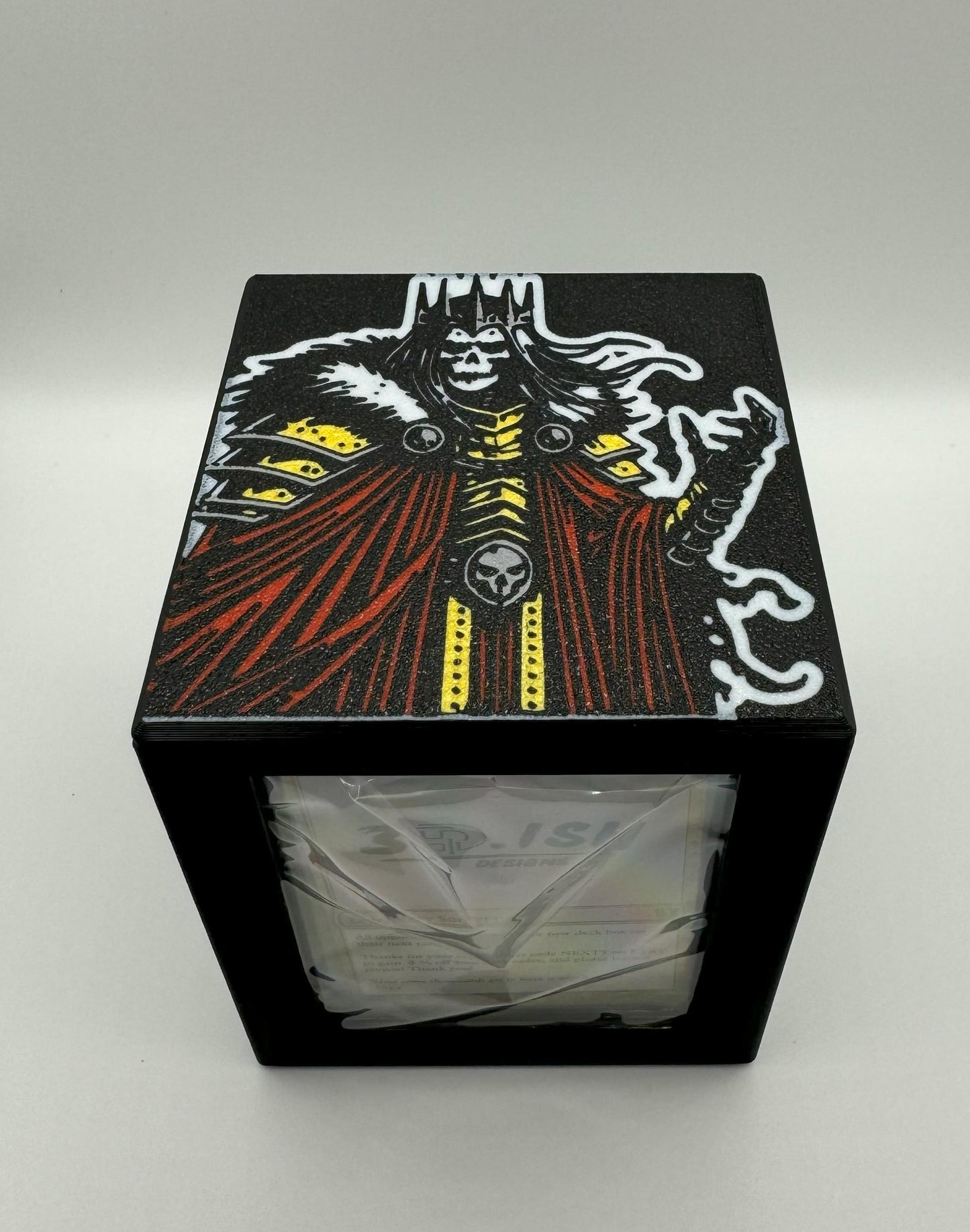 Nekusar, the Mindrazer - Magnetic Commander Showcase Deck Box