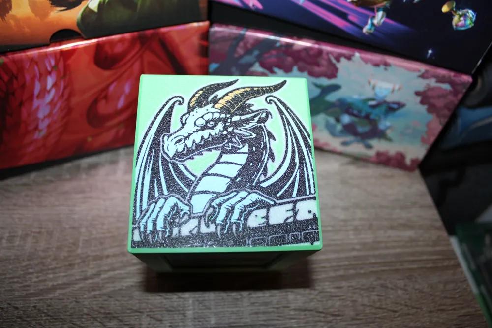 Arcades, the Strategist - Magnetic Commander Showcase Deck Box