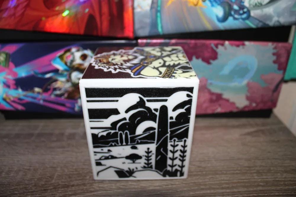 Brimaz - Magnetic Showcase Commander Deck Box