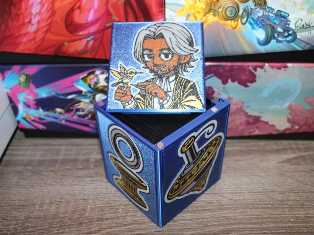 Sai, Master Thopterist - Magnetic Commander Showcase Deck Box