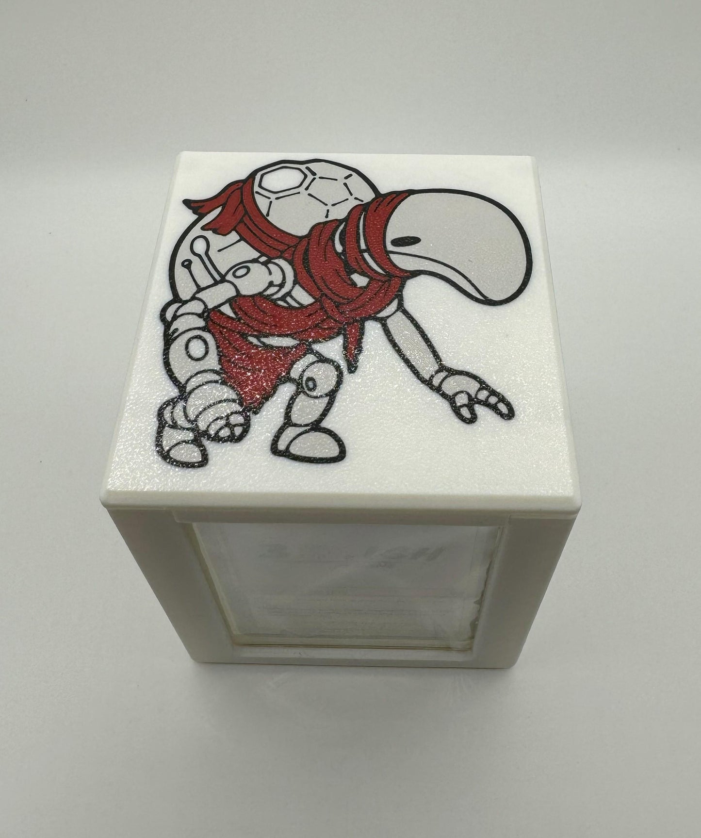 Urtet, Remnant of Memnarch - Magnetic Commander Showcase Deck Box