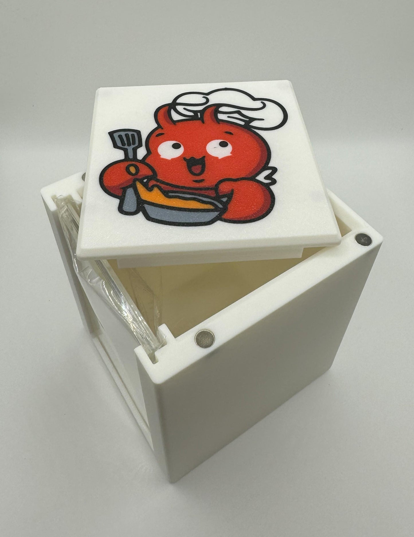 Ragost, Deft Gastronaut - Magnetic Commander Showcase Deck Box