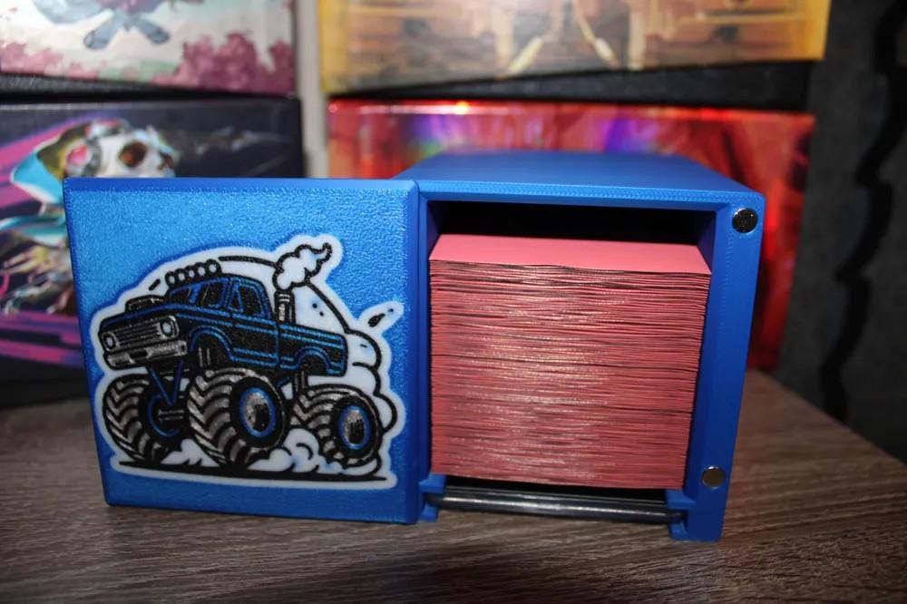 Vehicles Theme - Magnetic Commander Showcase Deck Box
