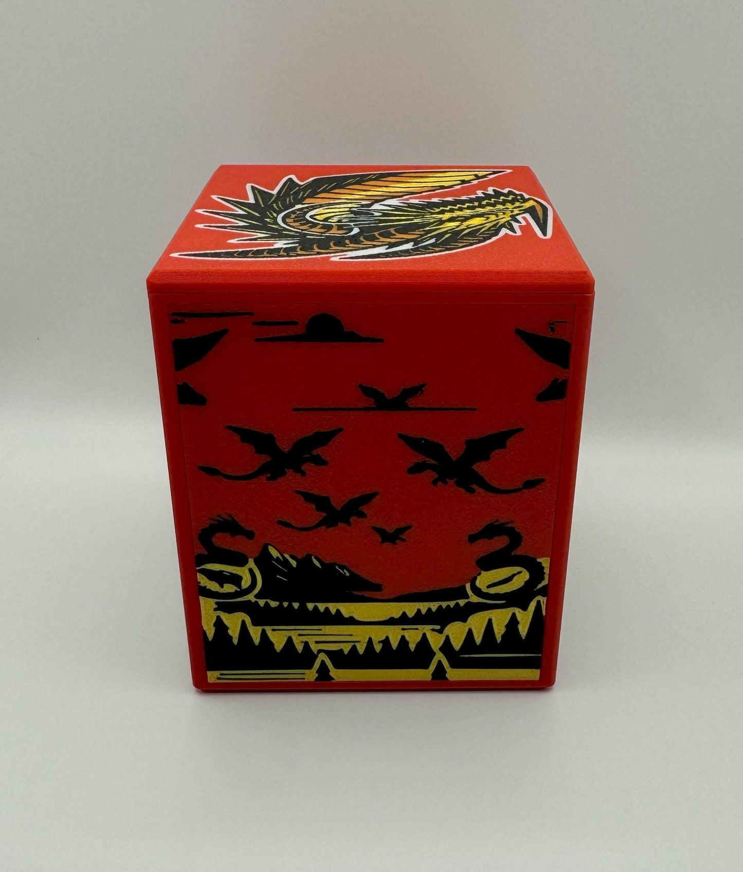 Ur-Dragon - Magnetic Commander Showcase Deck Box