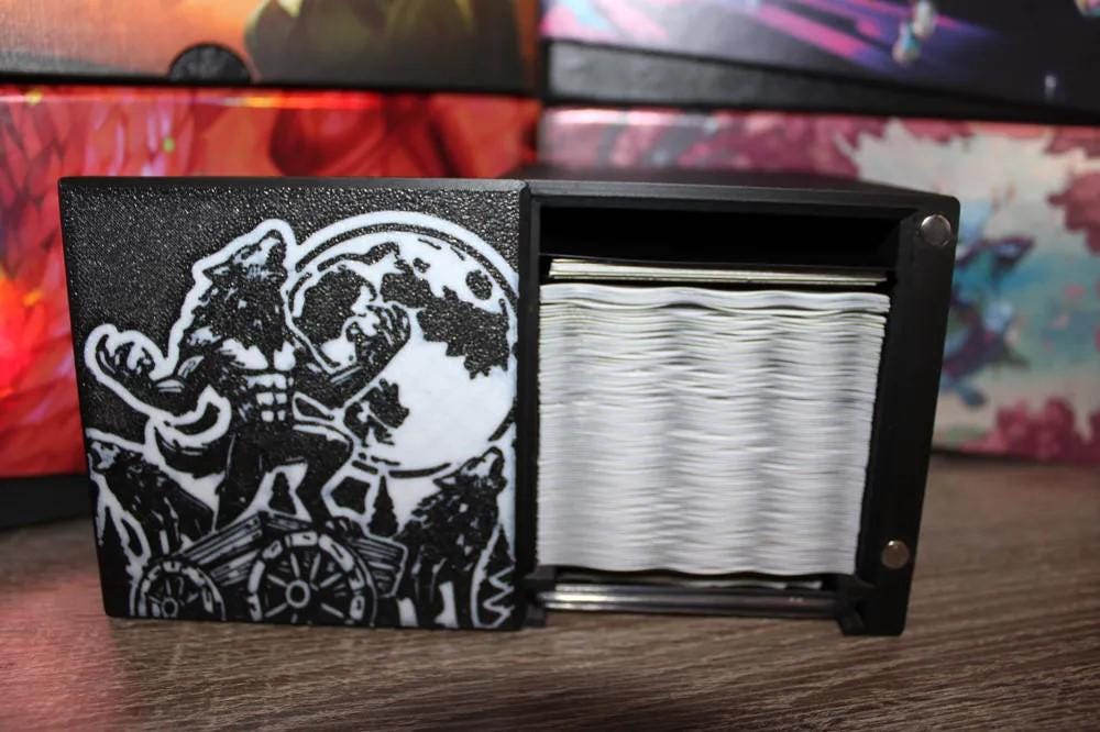 Tolovar, Dire Overlord - Magnetic Commander Showcase Deck Box