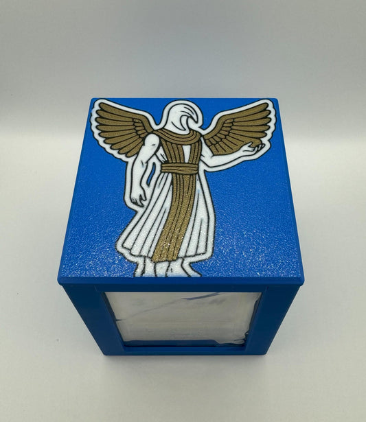 Kefnet - Magnetic Commander Showcase Deck Box