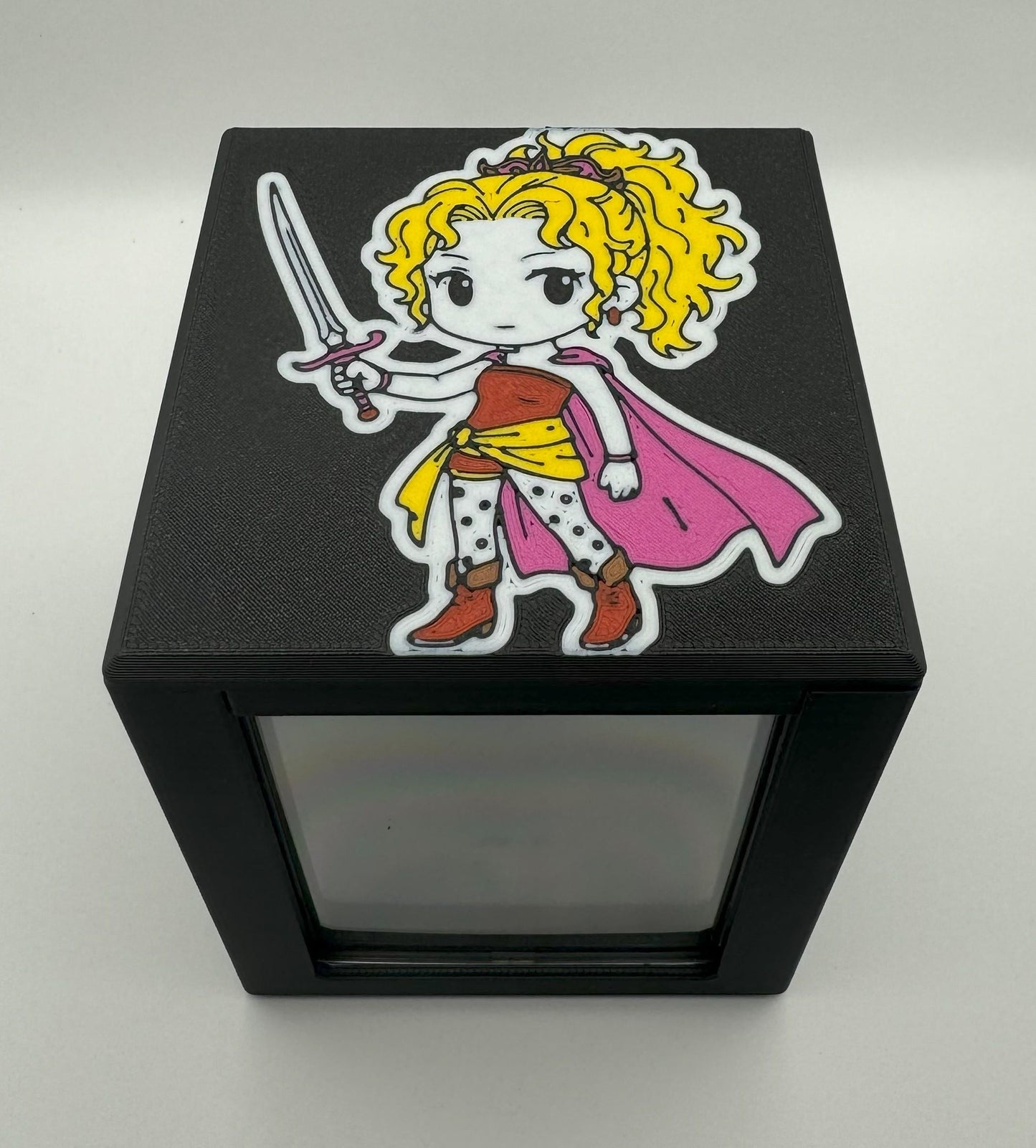Terra, Herald of Hope - Magnetic Commander Showcase Deck Box