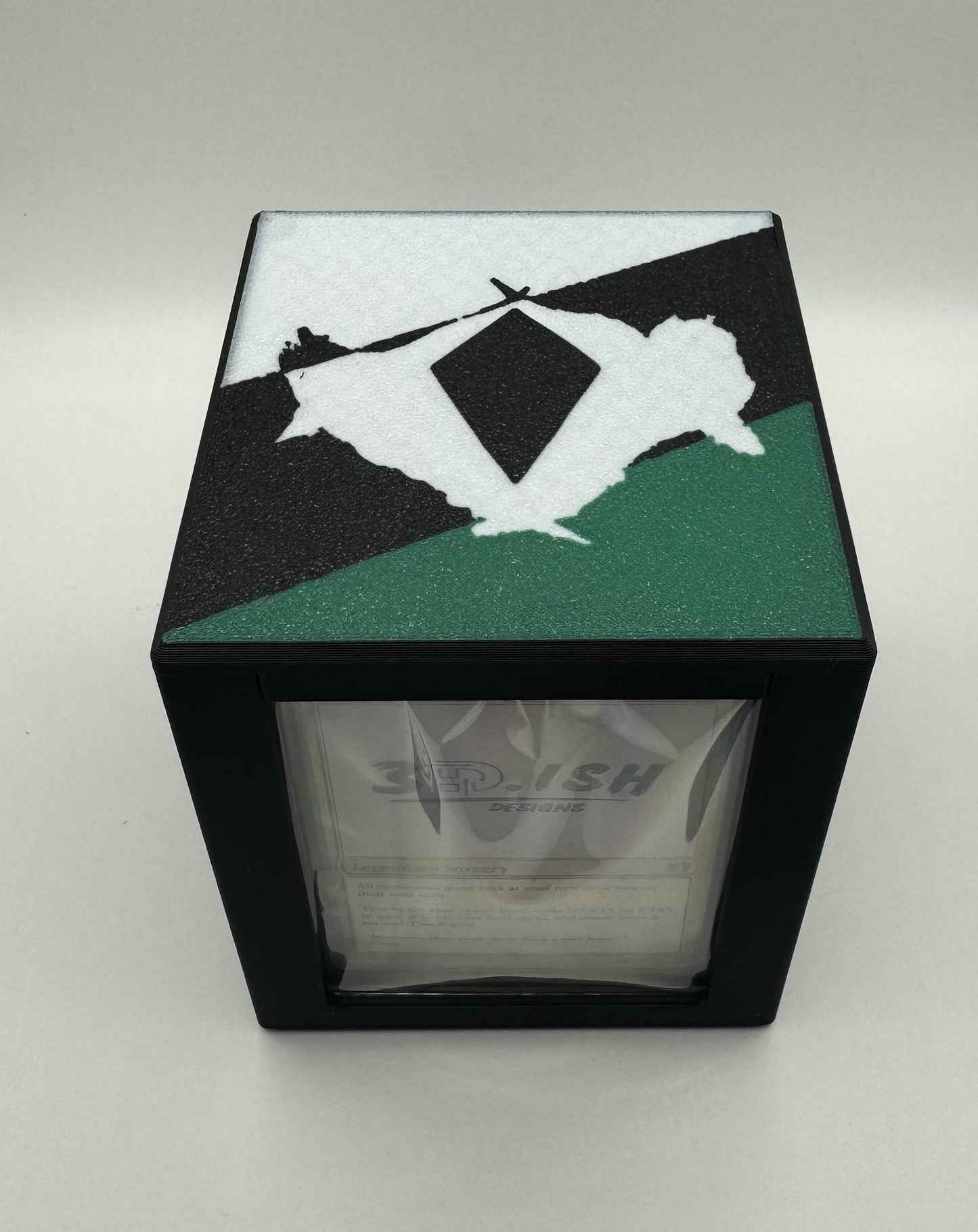 Abzan Clan - Magnetic Commander Showcase Deck Box