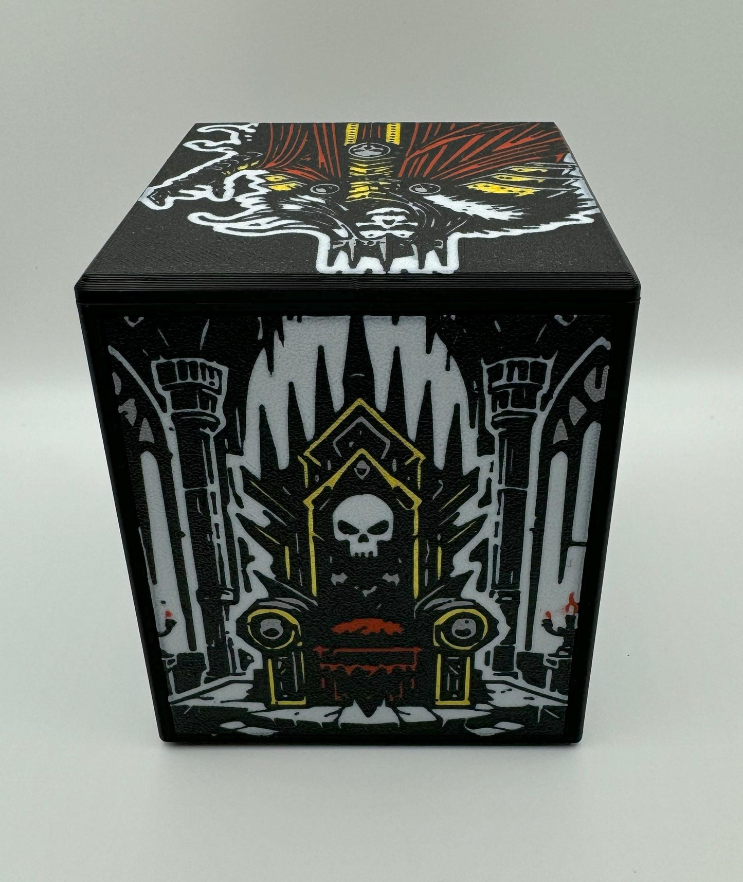 Nekusar, the Mindrazer - Magnetic Commander Showcase Deck Box
