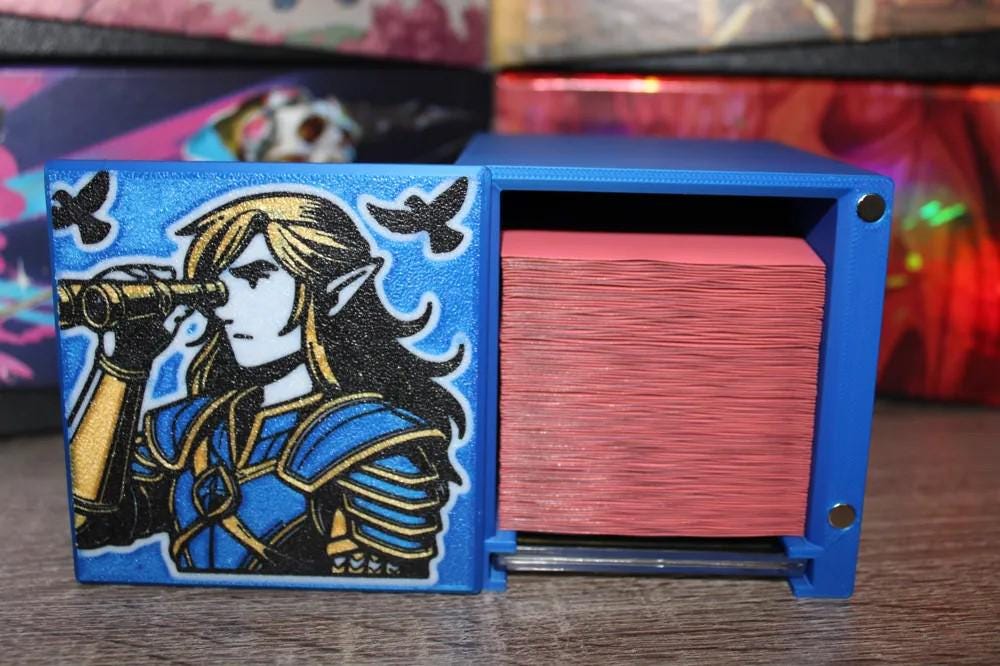 Edric, Spymaster of Trest - Magnetic Commander Showcase Deck Box